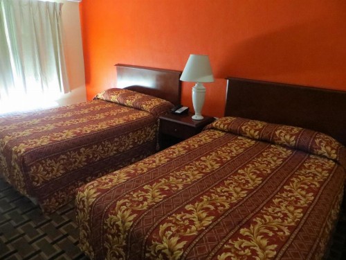 Budget Inn - image 26