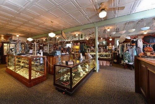 Buffalo Bill Cabin Village - image 5