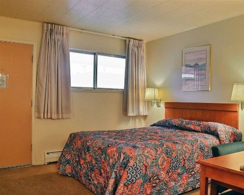 Rodeway Inn Cody - image 14