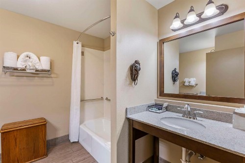 Best Western Sunset Inn - image 17