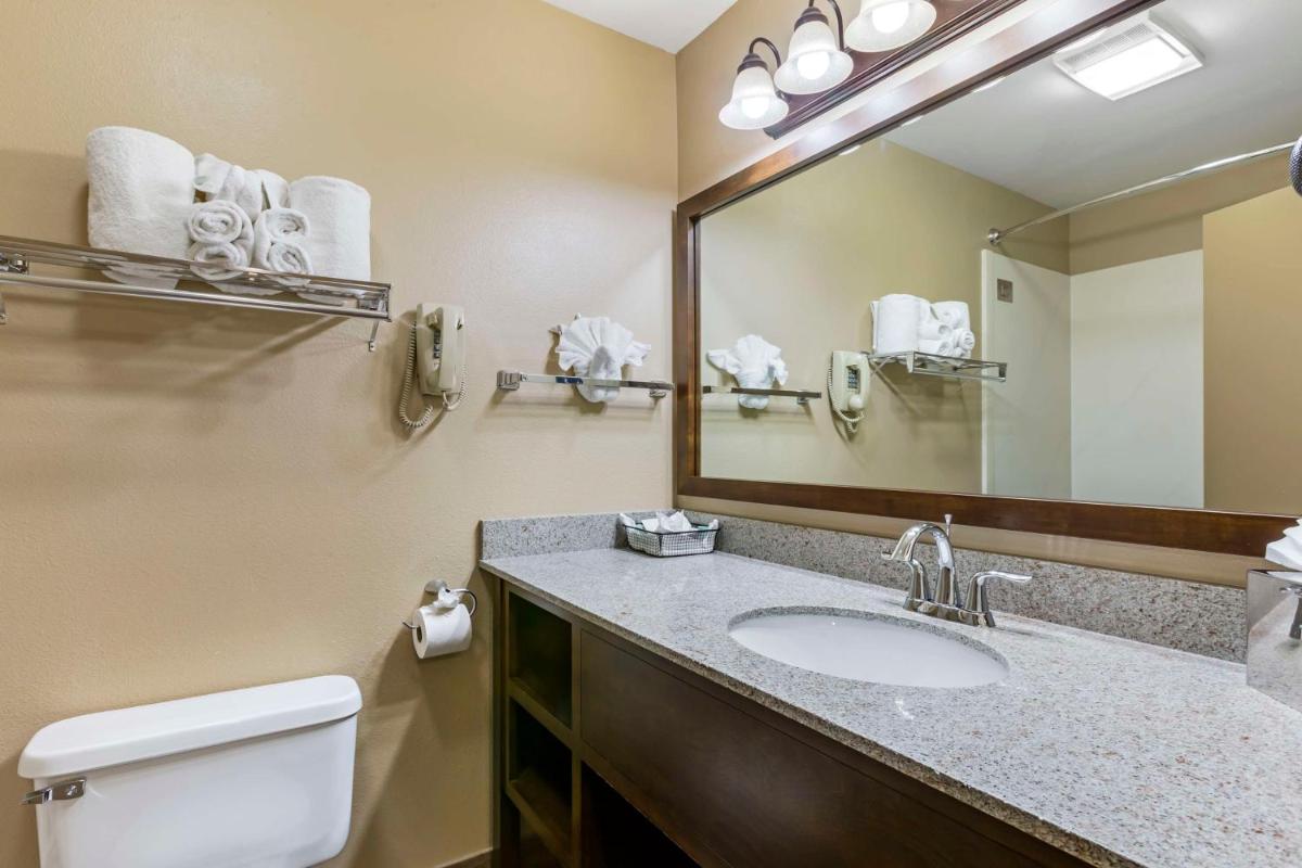 Best Western Sunset Inn - image 7