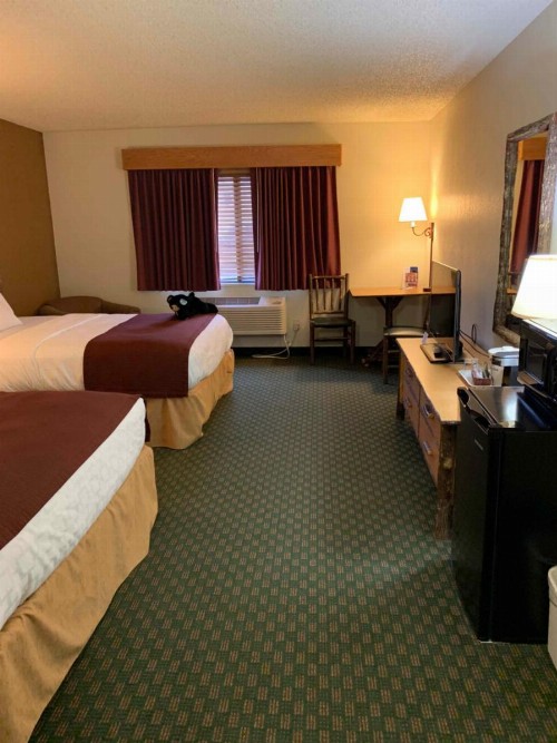 AmericInn by Wyndham Cody - image 33