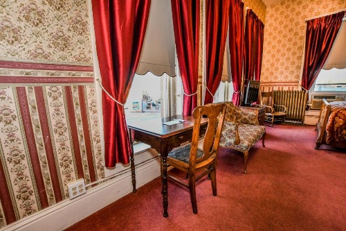 Irma Hotel - image 40