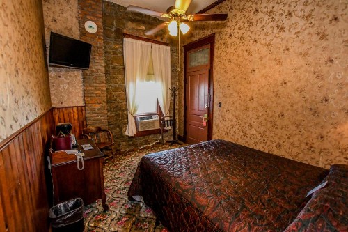 Irma Hotel - image 43