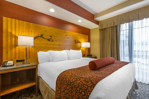 Best Western Premier Ivy Inn & Suites - image 32