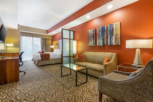 Best Western Premier Ivy Inn & Suites - image 39