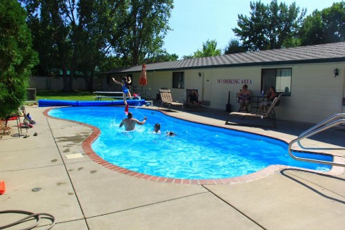 Sunrise Motor Inn - image 2