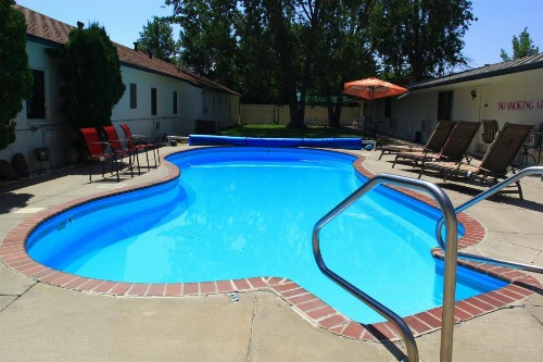 Sunrise Motor Inn - image 21