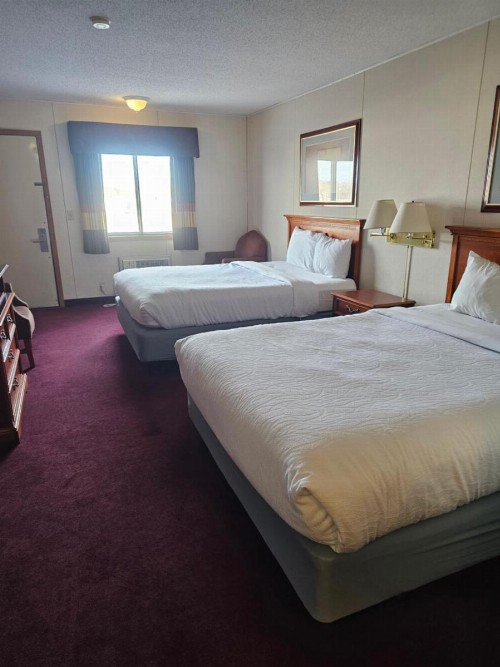 Beartooth Inn - image 11