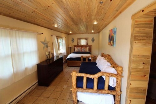 Wapiti Lodge - image 17