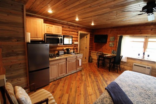 Wapiti Lodge - image 19