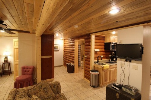 Wapiti Lodge - image 25