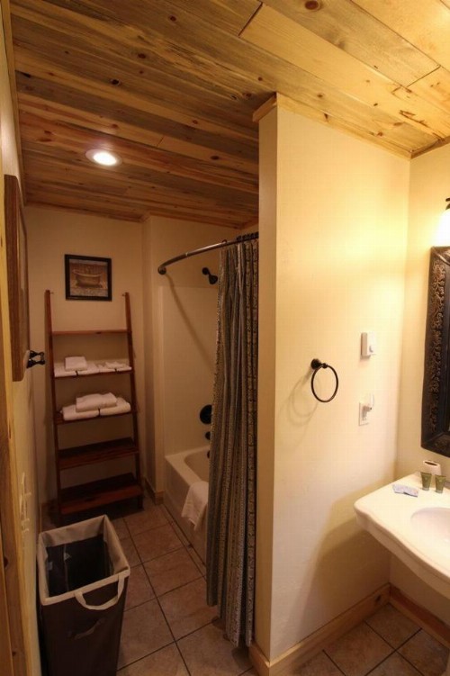Wapiti Lodge - image 30
