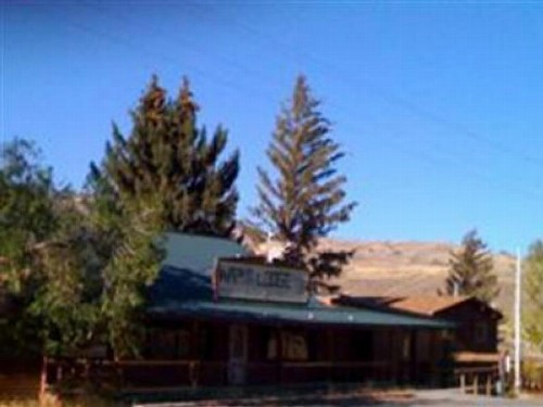 Wapiti Lodge - image 46