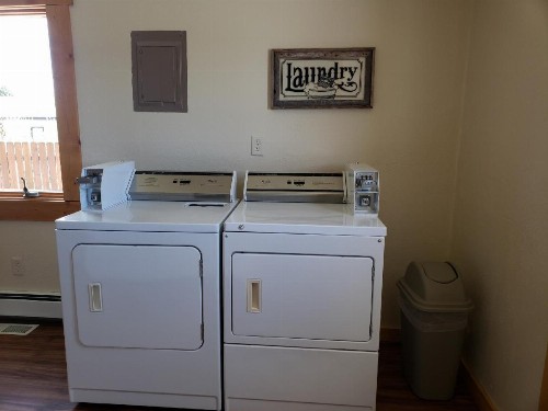 Cody Legacy Inn & Suites - image 16
