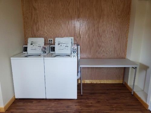 Cody Legacy Inn & Suites - image 18
