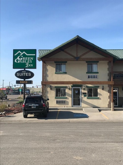 Green Gables Inn - image 8