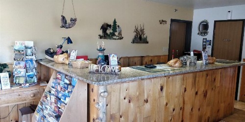 Buffalo Bill's Antlers Inn - image 7