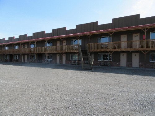 Big Bear Motel - image 14