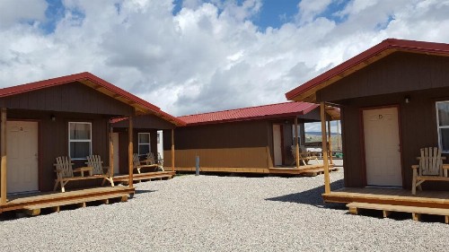 Big Bear Motel - image 23