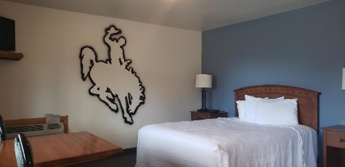 Big Bear Motel - image 28