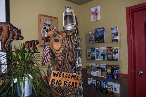 Big Bear Motel - image 39