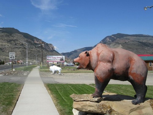 Big Bear Motel - image 45