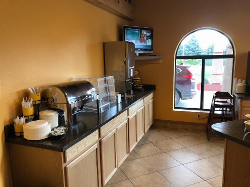 Kings Inn Cody - image 40