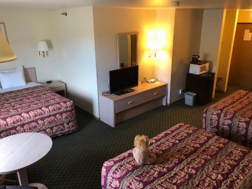 Kings Inn Cody - image 43