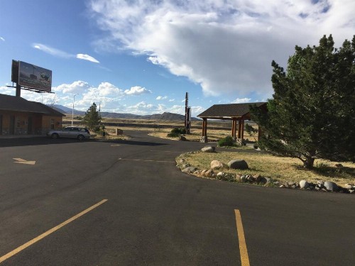 Holiday Lodge - image 22