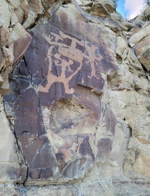 Yellowstone House of the Three Bears - image 25