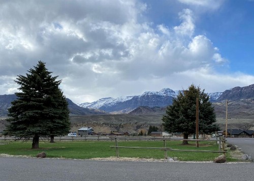 Green Creek Inn and RV Park - image 19