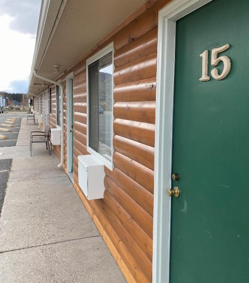 Green Creek Inn and RV Park - image 20