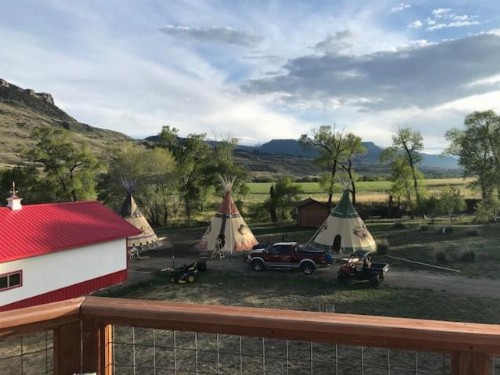 Eycat Lodging Company - image 49