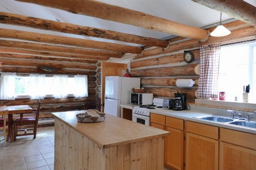 Trail Shop Inn - image 16