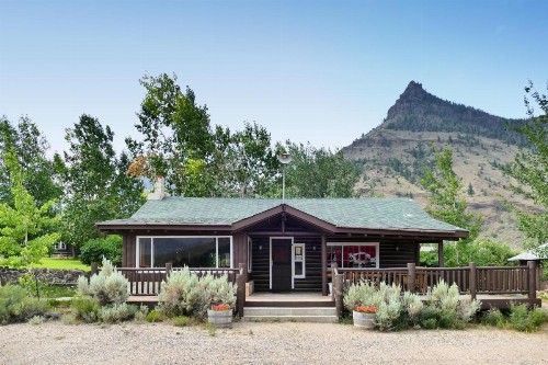 Trail Shop Inn - image 2