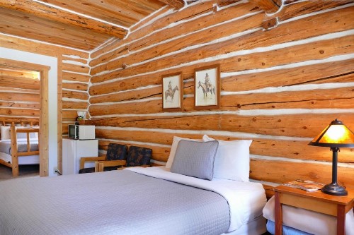 Trail Shop Inn - image 24