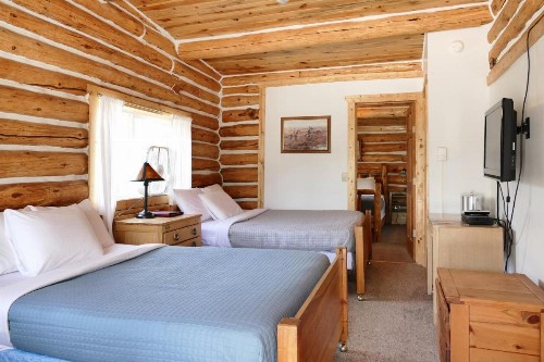 Trail Shop Inn - image 28