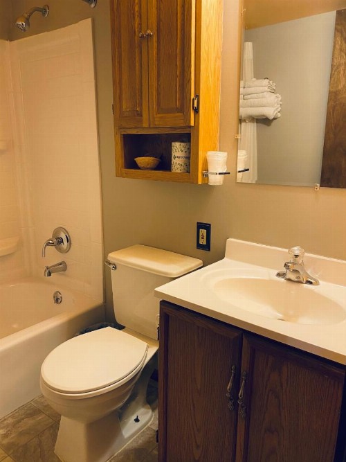 Wigwam Motel - image 17