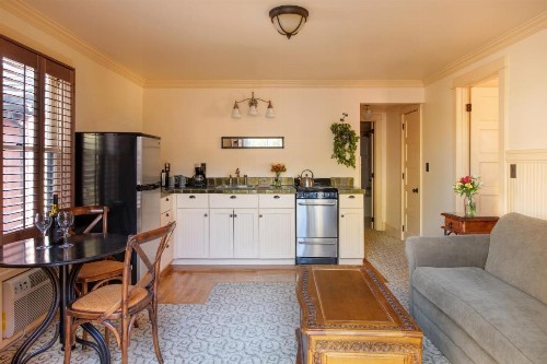 Chamberlin Inn - image 12