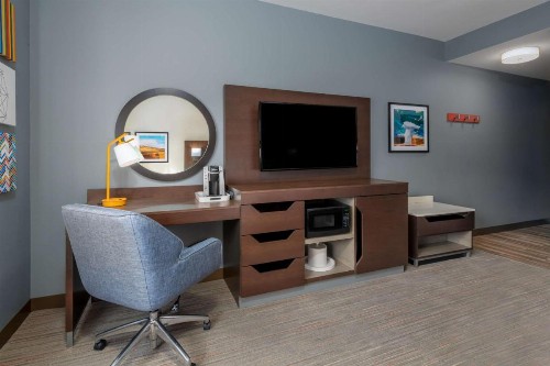 Hampton Inn & Suites Cody Wy - image 21