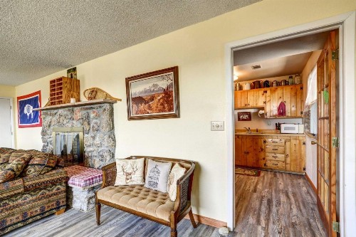 Cody Apartment with Panoramic Mountain Vistas! - image 7