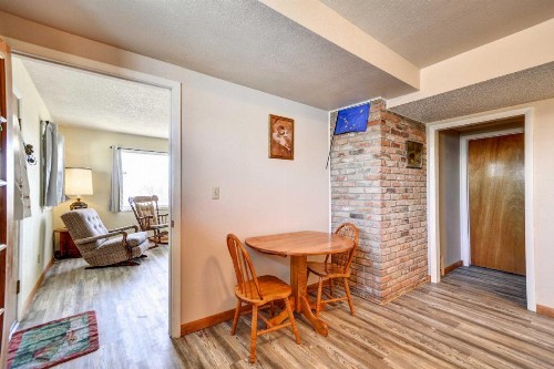 Cody Apartment with Panoramic Mountain Vistas! - image 9
