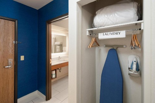 Holiday Inn Express Hotel & Suites Coeur D'Alene I-90 Exit 11 an IHG Hotel - image 12