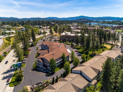 Holiday Inn Express Hotel & Suites Coeur D'Alene I-90 Exit 11 an IHG Hotel - image 9