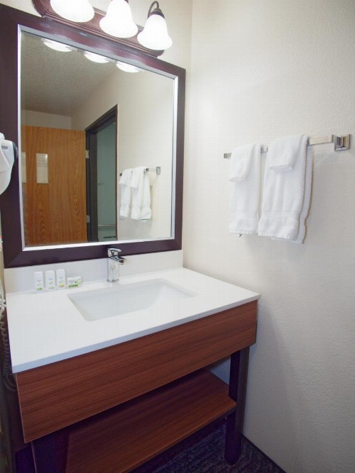 Ramada by Wyndham Coeur d'Alene - image 14