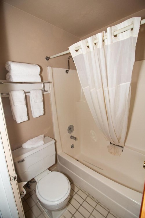 FairBridge Inn - Coeur d'Alene - image 26