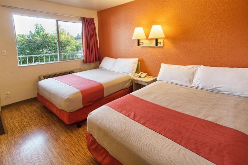Motel 6-Coeur D'Alene ID - image 18