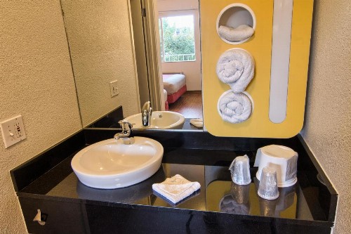 Motel 6-Coeur D'Alene ID - image 34