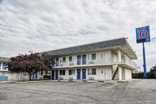 Motel 6-Coeur D'Alene ID - image 8